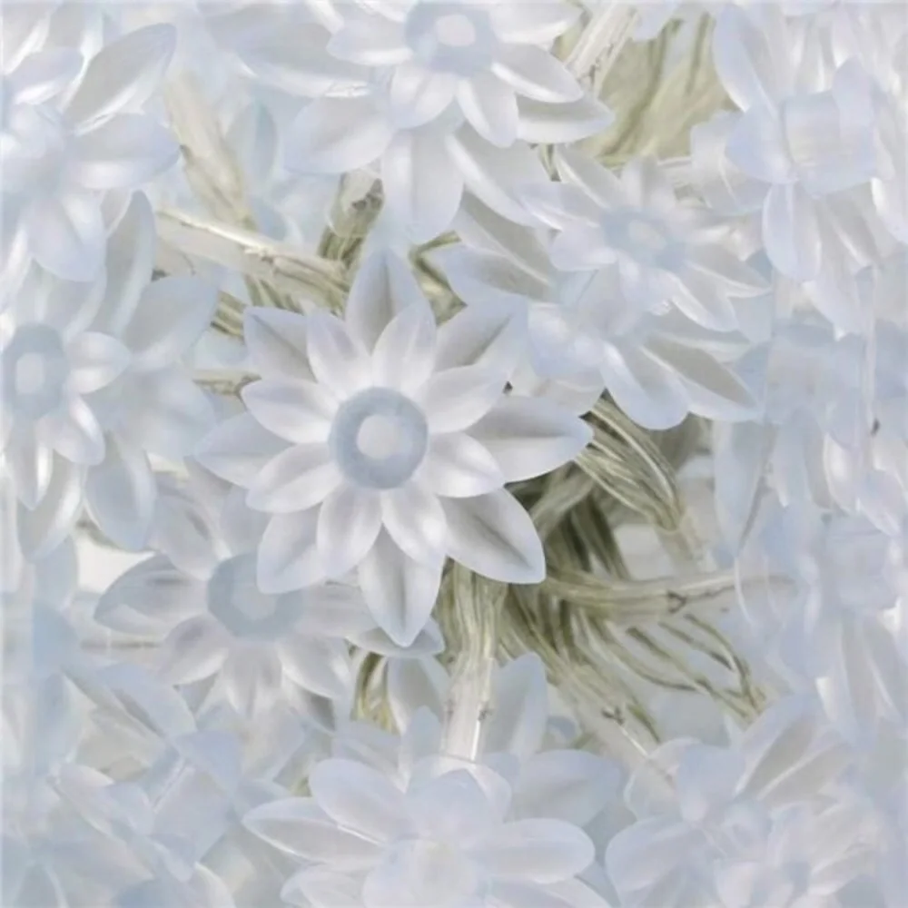 Battery Operated Indoor and Outdoor 60 LED Lotus Flower Fairy Lights on 22ft PVC
